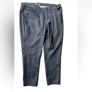 Women’s DG2 Diane Gilman Pants Size 2X Black & Navy Stretch